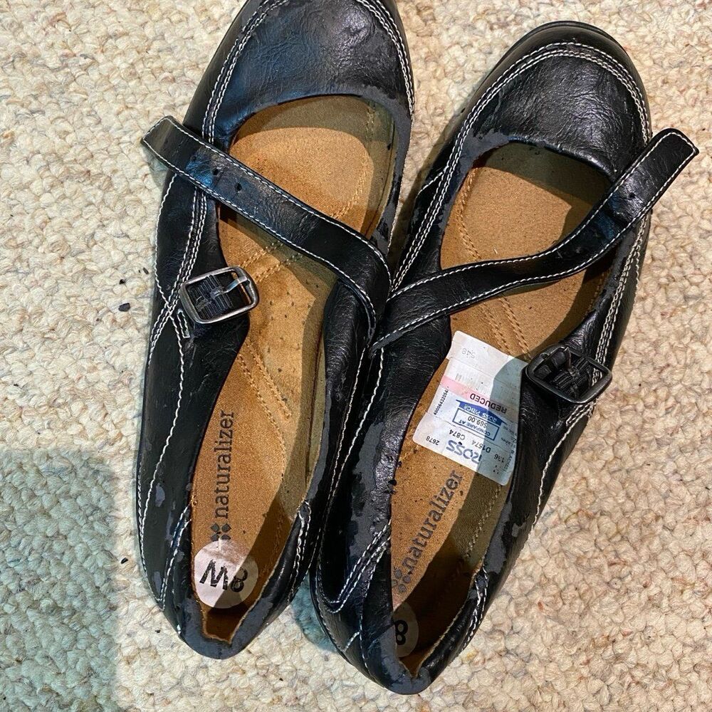 Naturalizer Women’s Leather Shoes Size 8W NWT Defect Peeling Leather